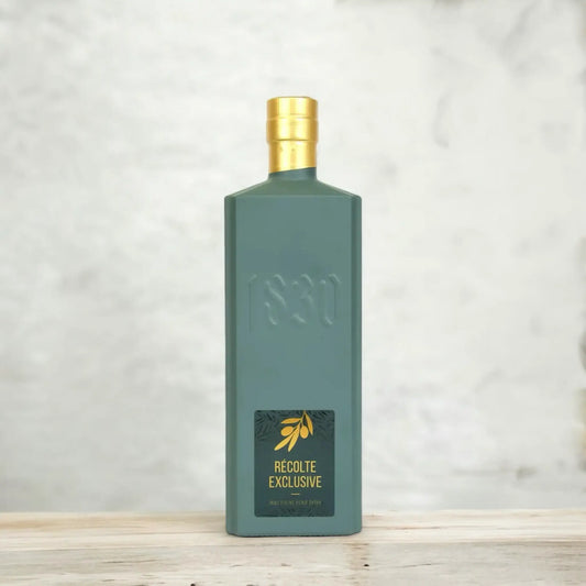 Flasche Récolte Exclusive – hochwertiges Bio Olivenöl aus Italien in elegantem Design mit goldener Kappe