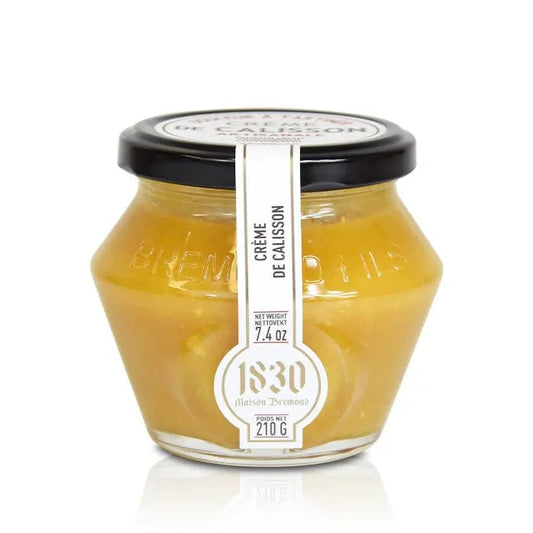 Ein Glas Crème de Calisson, 220 g – die streichbare Süße aus Aix mit cremiger Textur und feinem Geschmack.