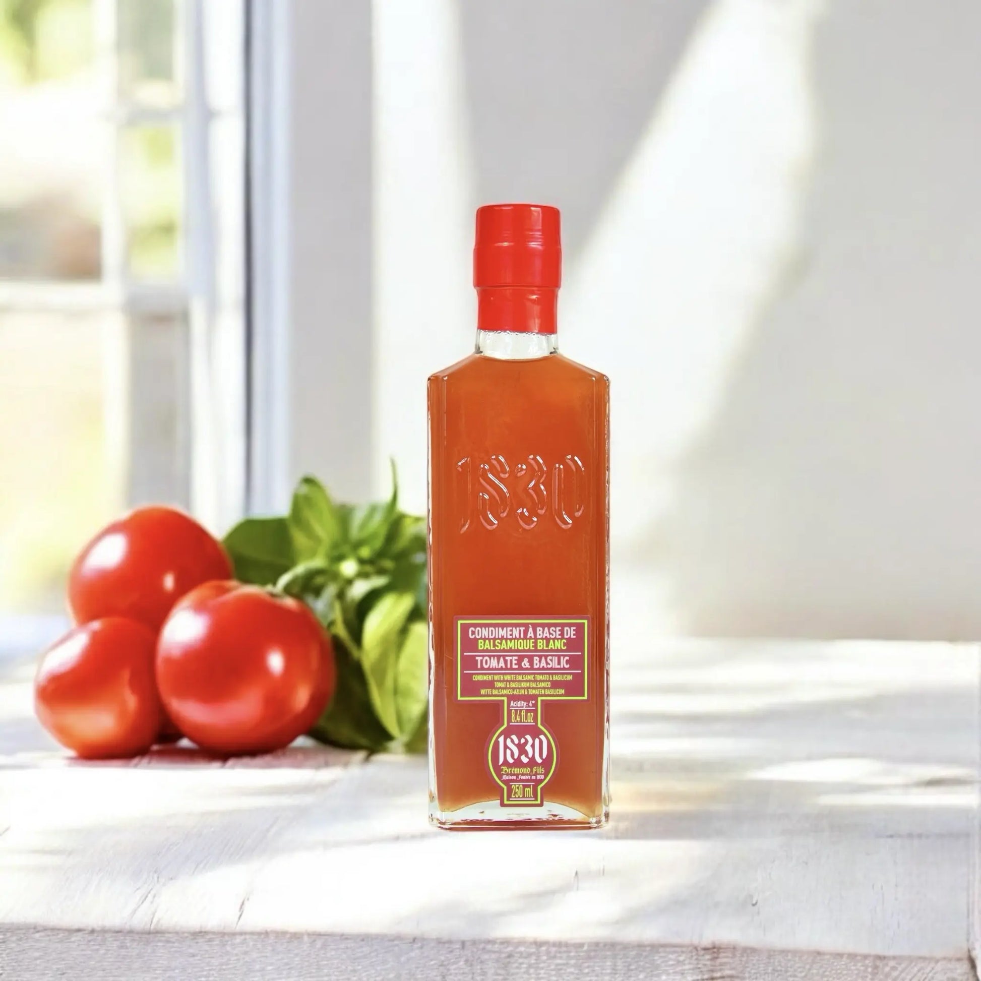 Tomate-Basilikum-Essig 250 ml – Mediterraner Genuss. Perfekt für Salate, Bruschetta und frische Gerichte. Jetzt kaufen und genießen!
