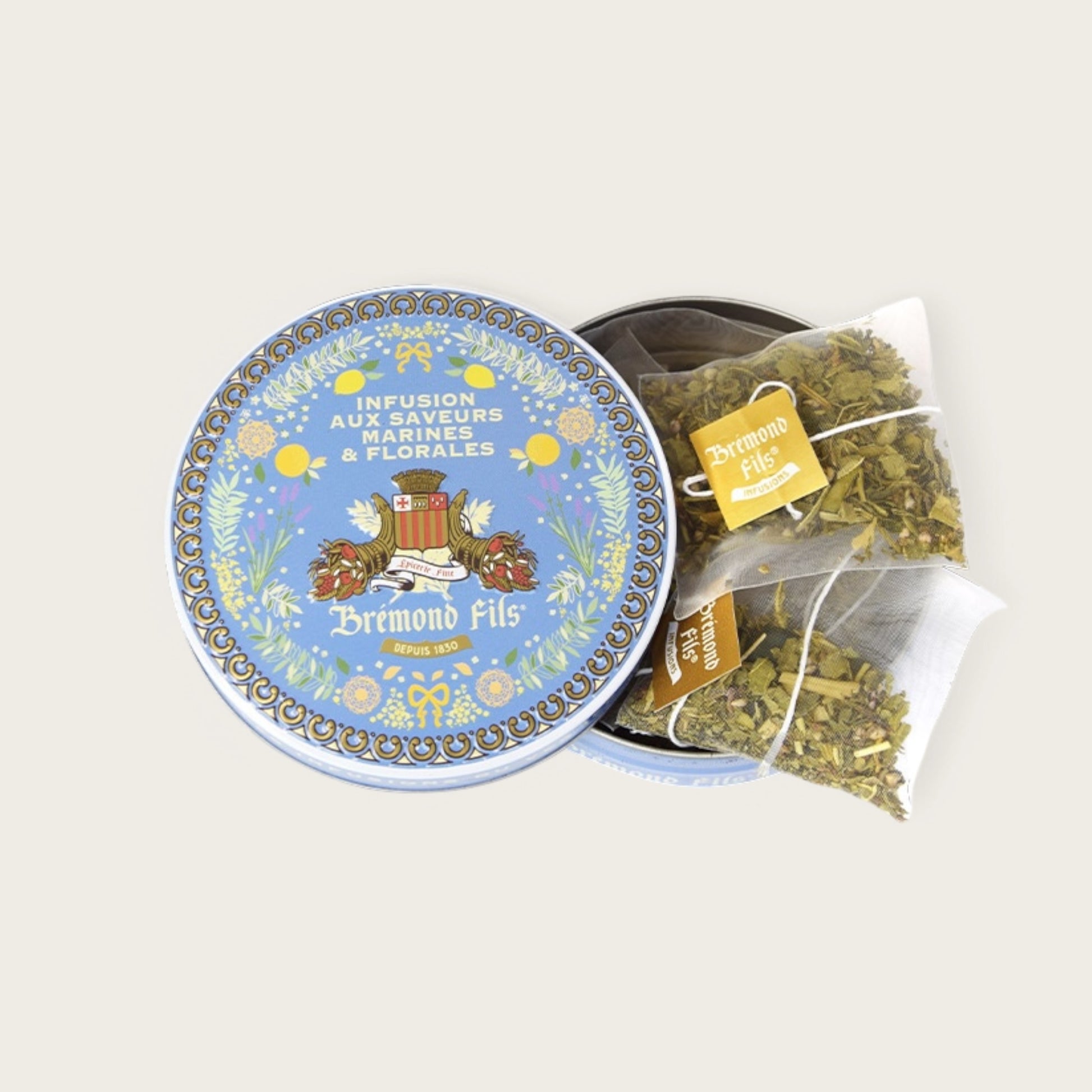 Metalldose mit Bio-Kräutertee von Brémond Fils – maritim-blumige Aromen mit Brennnessel, Rosmarin, Spirulina, Heidekraut, Rosenextrakt & Olivenblättern