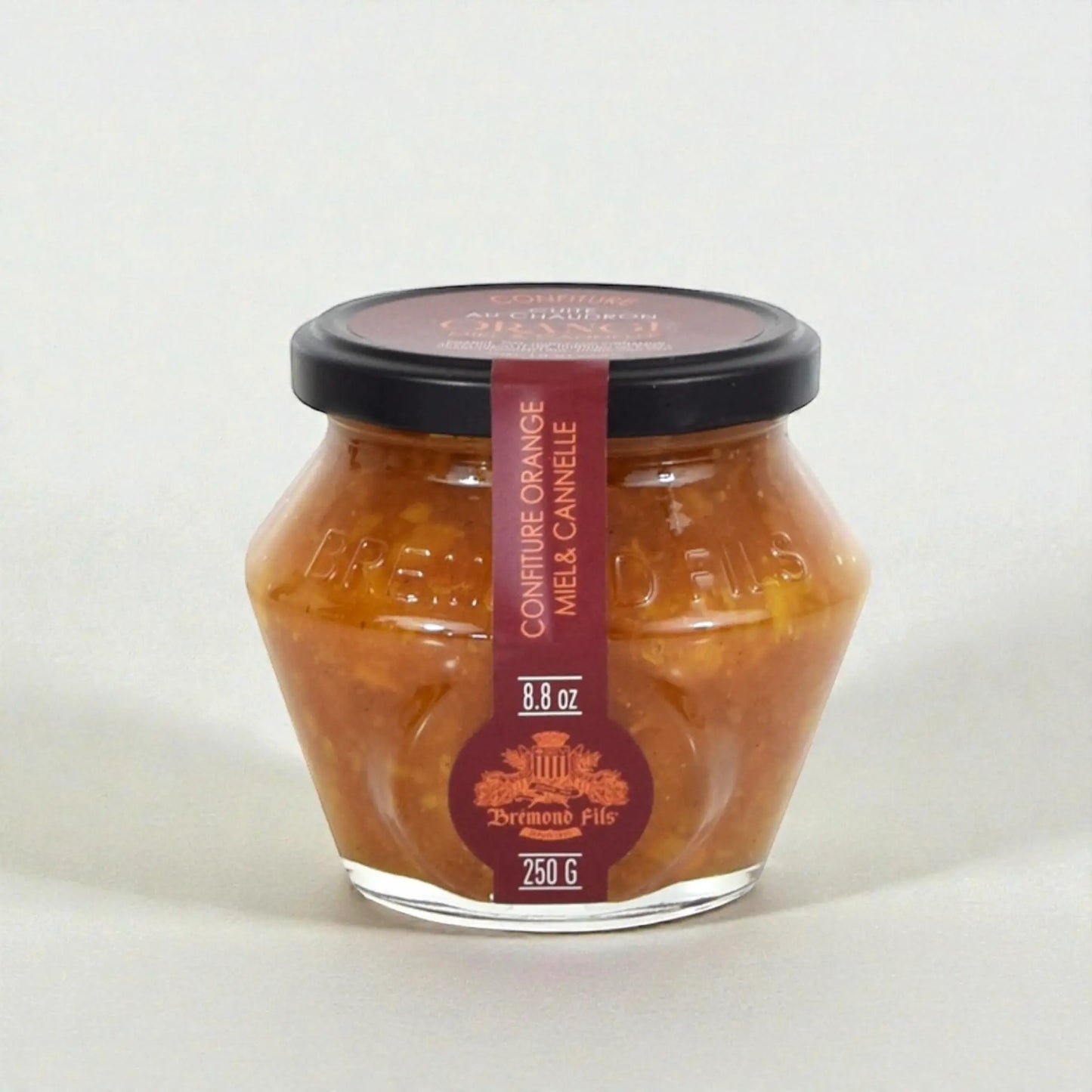 Orangen-Honig-Zimt-Konfitüre 250 g mit hellen Hintergrund 